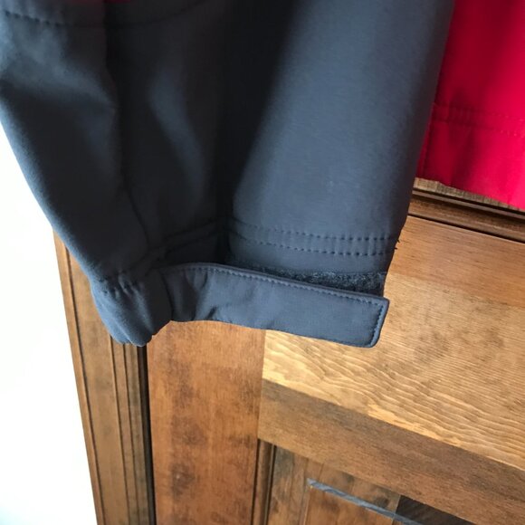 NordicTrack Red w/Dark Gray Zip-Up Fleece Lined Jacket X-Large - Picture 12 of 13